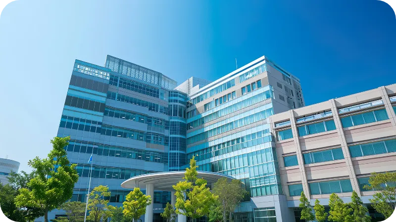 大学病院との連携で信頼の医療体制