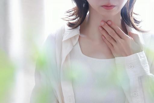 喉（咽頭）クラミジアの症状とチェック方法！風邪との違い、放置リスク、治療法まで医師が解説！