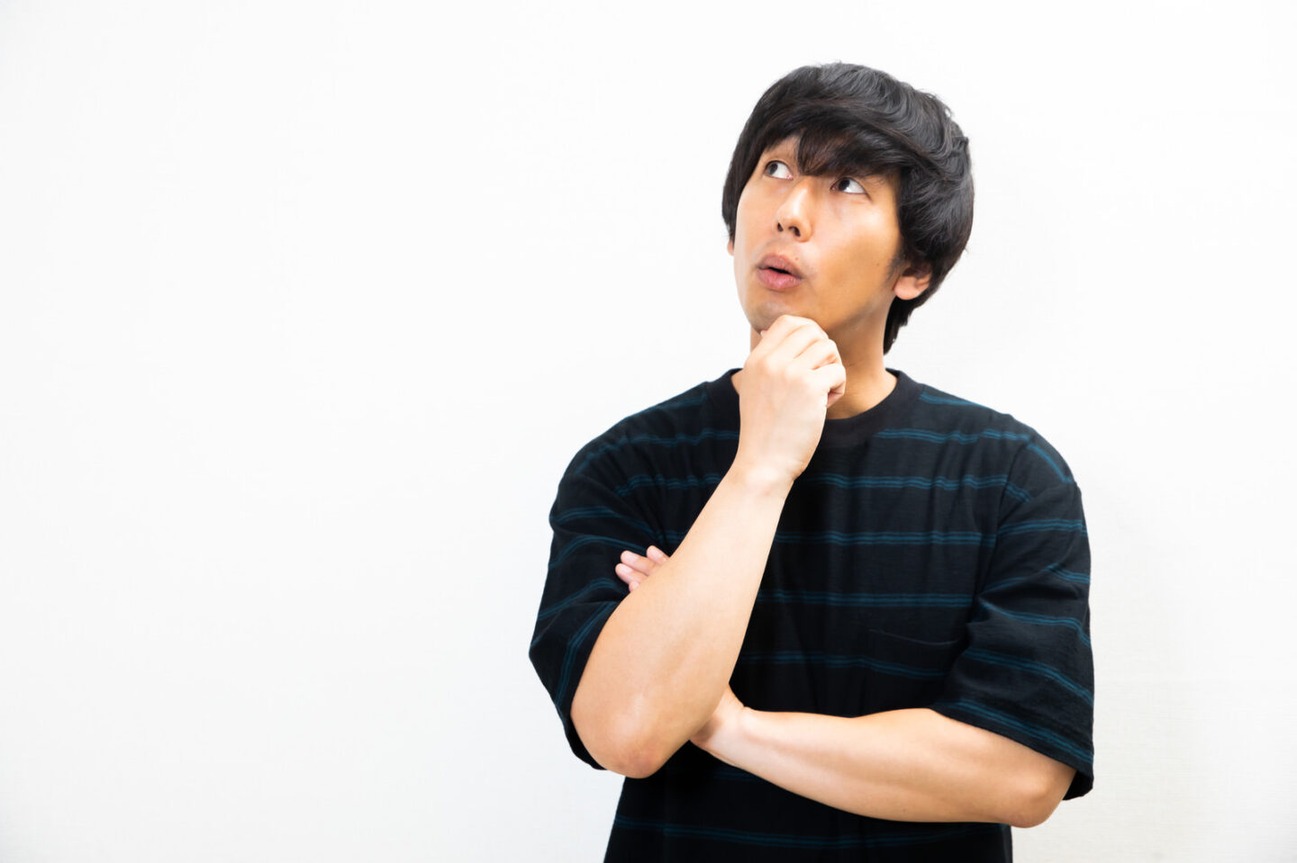 【男女別】クラミジアの初期症状と見分け方！おりものや痛みの特徴