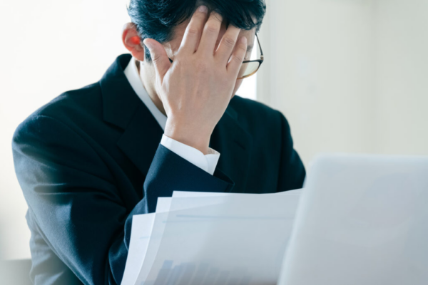 あがり症の克服法｜緊張で声や手が震えるのは病気？薬の効果や対策を医師が解説！